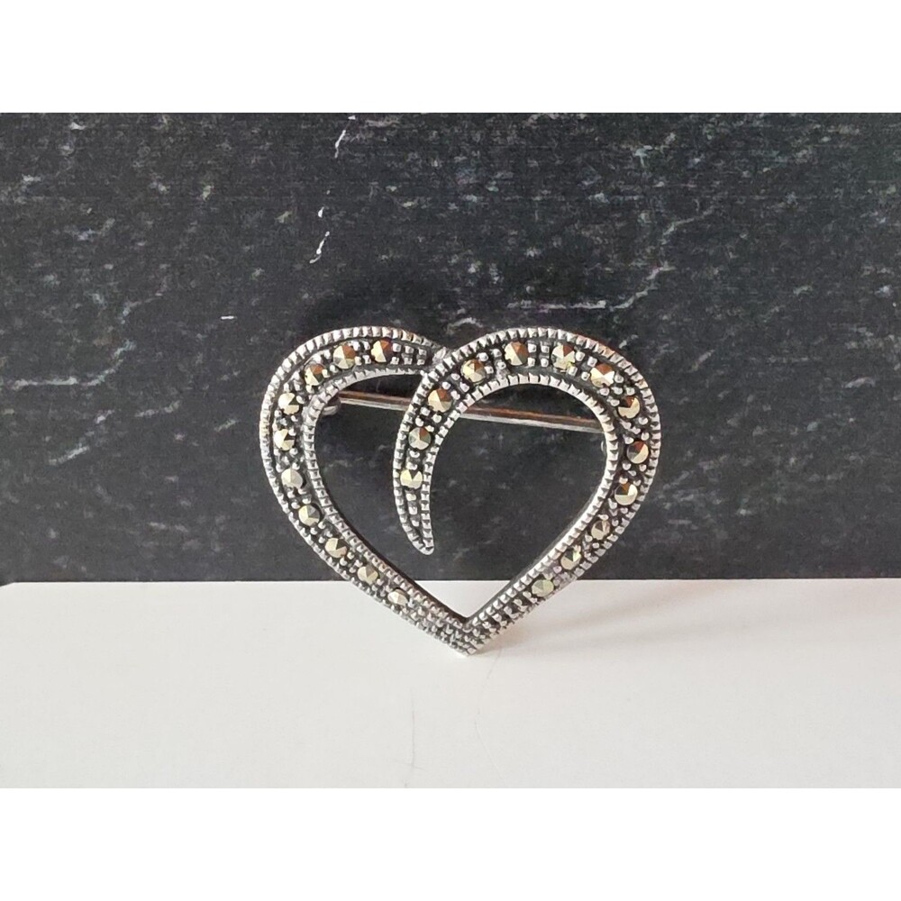 925 Sterling Silver Marcasite Heart-shaped Brooch Vintage